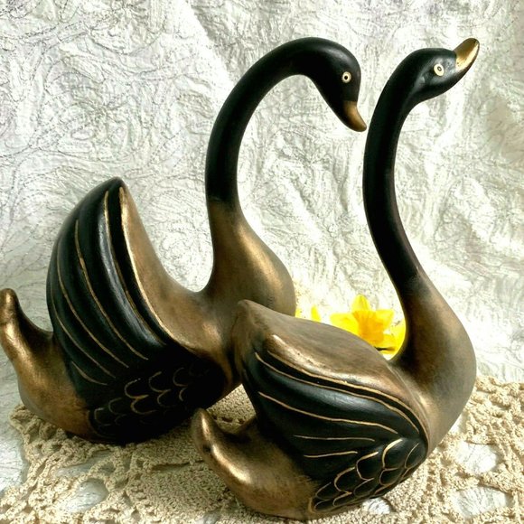 Black Swan Figurines Hand Painted MCM Style Signed Folk Art - Picture 2 of 12